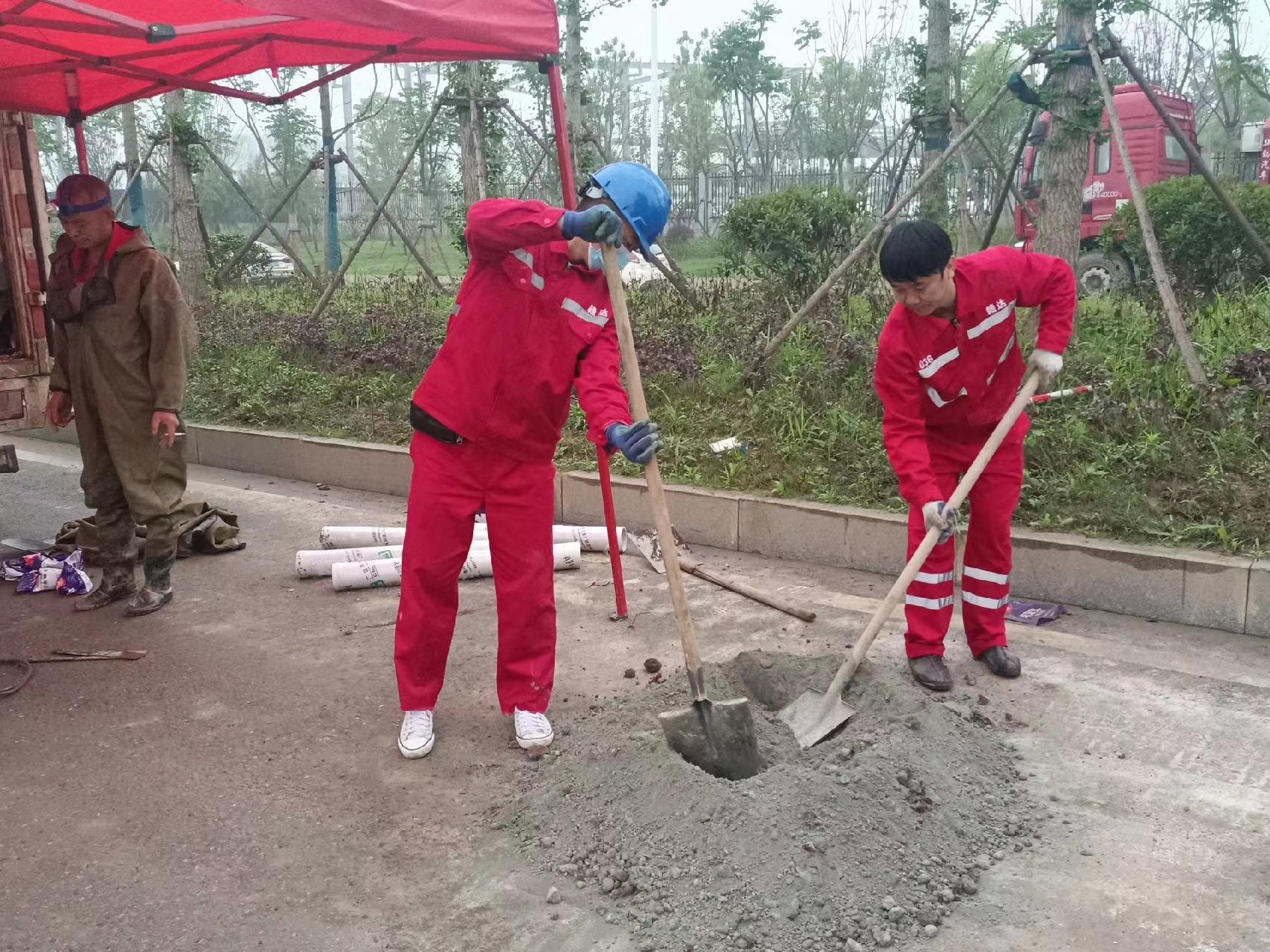 淳化管道疏通哪家好】及时进行市政管道清淤
